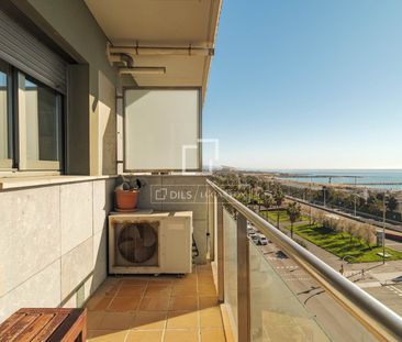 Excellent 4 Bedroom apartment with 6m² terrace for rent in Diagonal... - Photo 5