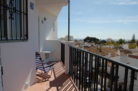 Apartment for winter rental situated in Nerja One Bedroom - Photo 5