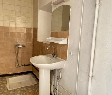 Location Appartement 3 pièces 45m² CHASSIERS 07110 - Photo 2