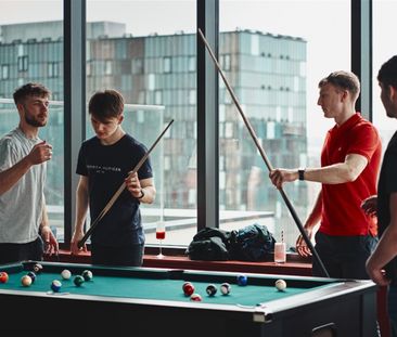 E0906 - Moda, New York Square (Leeds) - Photo 3