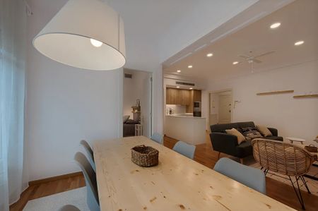 Carrer de Balmes, Barcelona, Catalonia 08006 - Photo 3