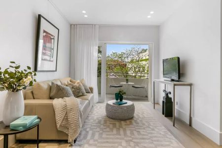 LUXURIOUS TWO BEDROOM APARTMENT IN THE HEART OF DOUBLE BAY - Photo 5