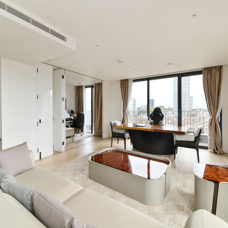 Clarendon Court, EC1Y, London - Photo 1