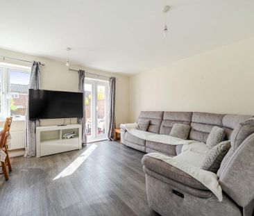 2 bedroom terraced house to rent - Photo 2