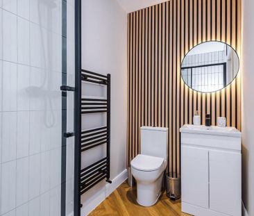 1 bedroom in a house share to rent - Photo 4