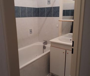 APPARTEMENT T2 – PROCHE GARE ET CENTRE VILLE - Photo 2