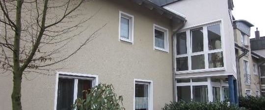 Etwas besonderes: schön, geschnittene 3-Zimmer-Wohnung mit Garten (WBS) - Photo 1