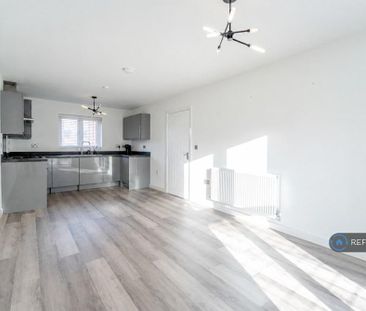 2 bedroom flat to rent - Photo 4