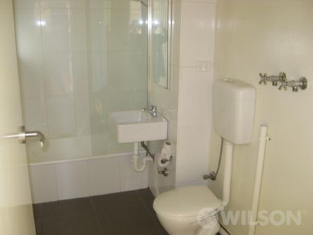 11/12 Robe Street, St Kilda VIC 3182 - Apartment For Rent | Domain - Photo 5