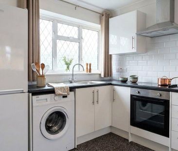1 bedroom detached house to rent - Photo 3