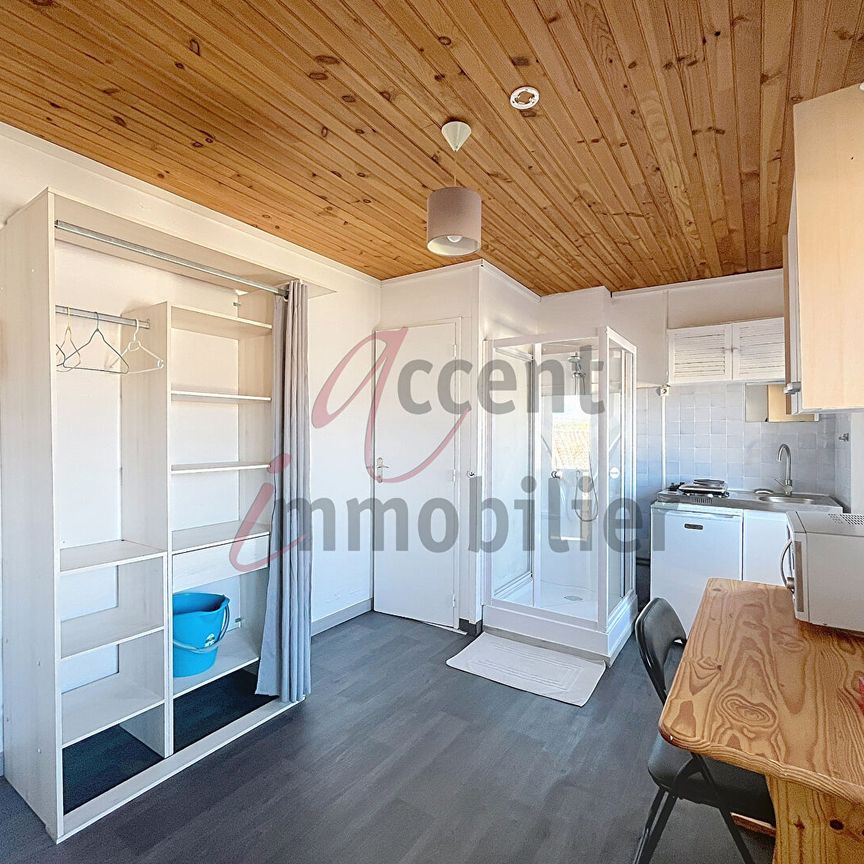 Studio Noves 1 pièce(s) 12.55 m2, - Photo 1