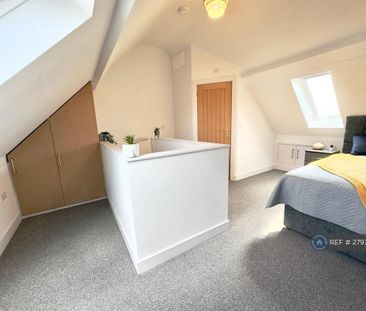 1 bedroom in a house share to rent - Photo 6