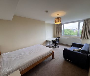 Main Avenue, Heworth - P10818 - Photo 4