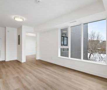 19 Robinson Ave - Photo 2