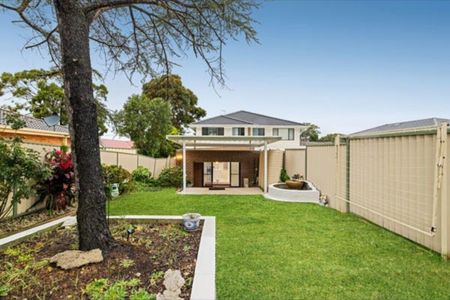 Merrylands - Photo 5