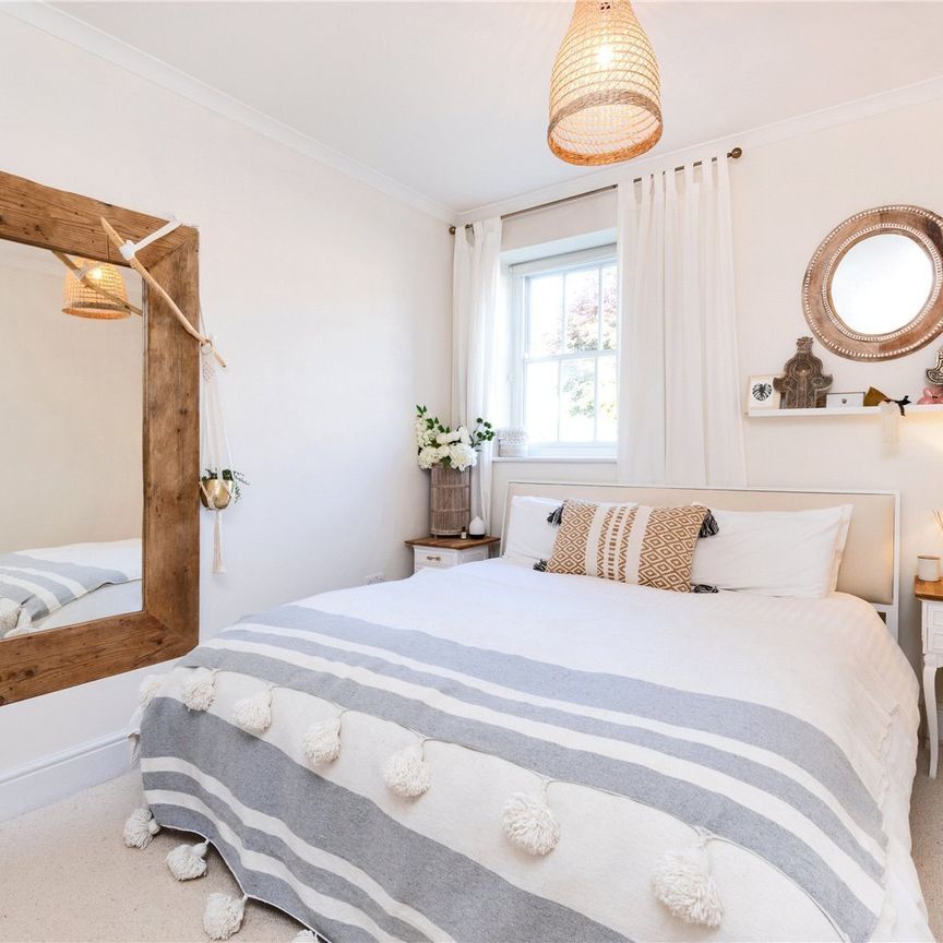 The Hexagon, Kempthorne Lane, Bath, BA2 - Photo 1