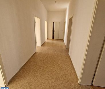 Große 5 Raum Wohnung - Super Grundriss absolut familientauglich mit Balkon!! - Foto 3