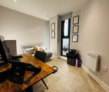 2 bedroom flat to rent - Photo 5