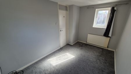 Tiverton Close, Oadby, LE2 - Photo 4