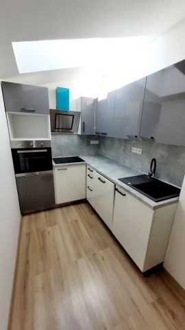 Podkrovní byt 3+1, Zámecké náměstí, Frýdek-Místek - Photo 2