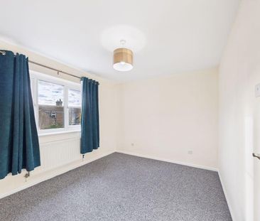 2 bedroom semi-detached house to rent - Photo 2