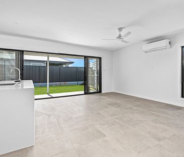 4 Bedroom Family Home - Photo 5