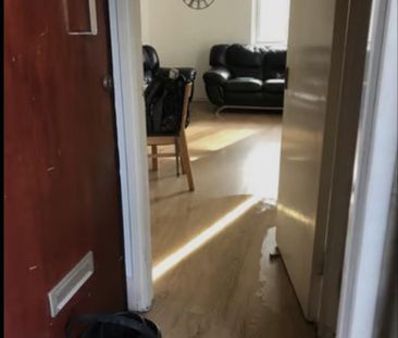 2 bedroom maisonette to rent - Photo 2