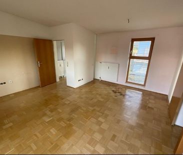 Perfekte Wohnung mit Balkon und Carport - Foto 1