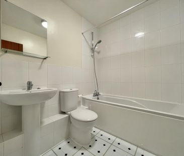 Eskdale Avenue, Chesham - Photo 5