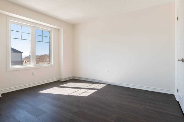 For Lease - 73 Greer Street, Barrie, Ontario - Photo 1