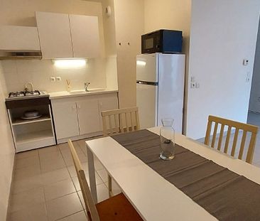 Location Appartement 2 pièces Meublé 46m² LE BOUSCAT 33110 - Photo 5