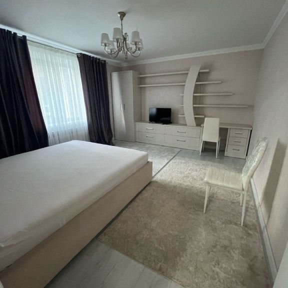 Garsoniera de inchiriat Calea Bucuresti - Fotografie 1