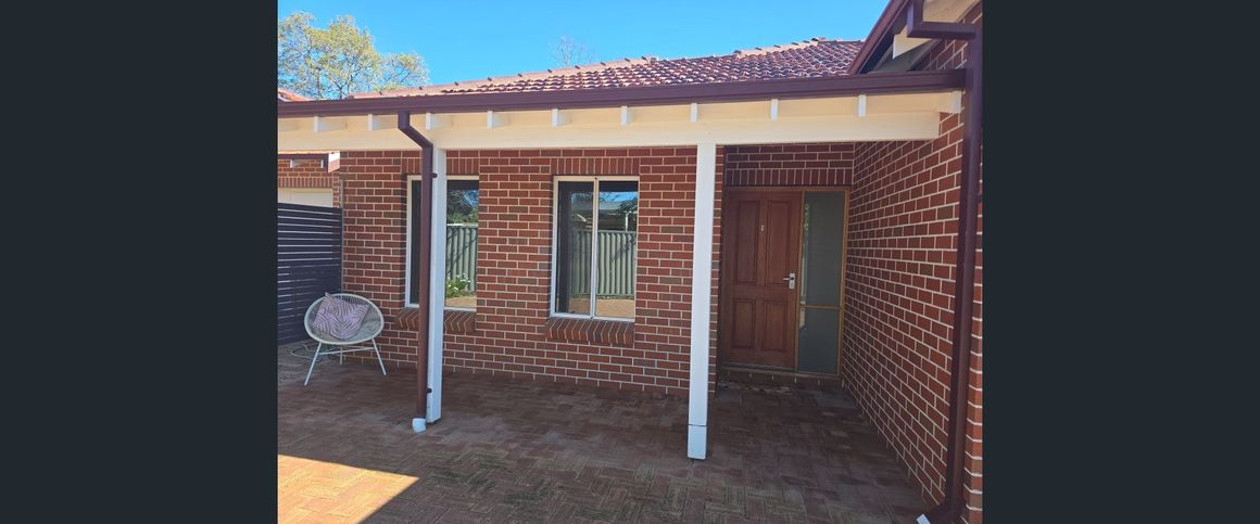 Family Home in great location - Photo 1