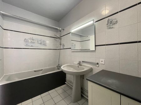 Location Appartement 3 pièces 70m² MEUDON 92190 - Photo 2