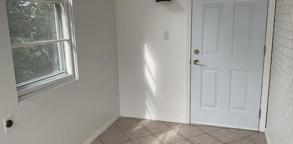 Logement 5 1/2 à louer avec beaucoup de charme - Photo 2
