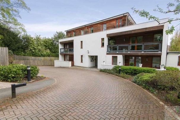 Eton Court, Allerton Park, Leeds, LS7 - Photo 1