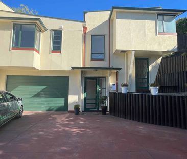 Perfect Family Home In A Cul De Sac - Photo 4