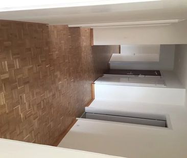 Appartement de 4 pièces N° 7 au rez-de-chaussée entièrement rénové - Photo 3