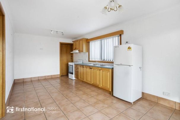 1-Bedroom Unit in Great Location - Photo 1