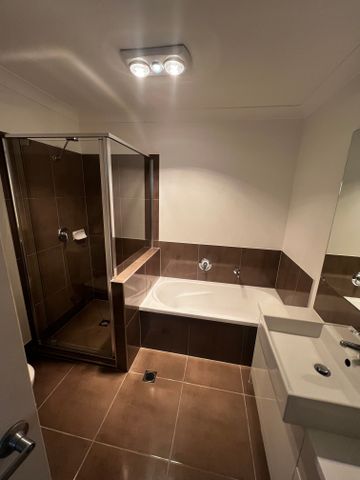 Mango Hill - Photo 2