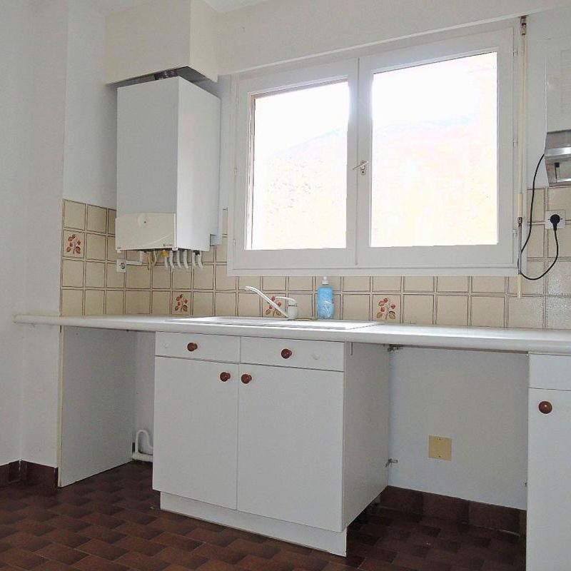 Location Appartement 2 pièces 52m² MONT DE MARSAN 40000 - Photo 1
