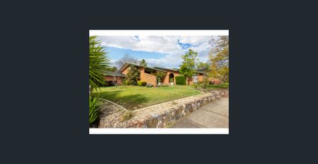 WODONGA I Thoughtfully Designed Living in a Leafy Neighbourhood - Photo 5