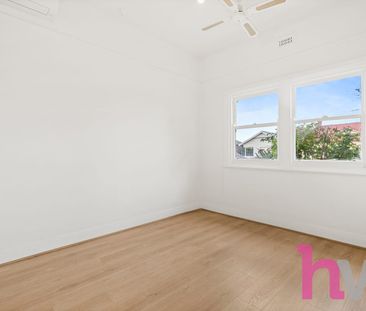 Stylishly Renovated Home in a Prime Lifestyle Location - Photo 2