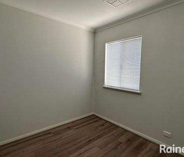 STYLISH 3x2 UNIT IN A QUIET COMPLEX - Photo 2