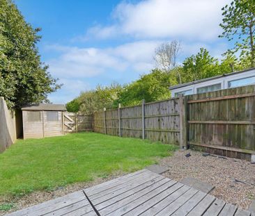3 bedroom terraced house to rent - Photo 2