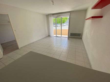 Location Appartement T2 - ST ELOI - Photo 5