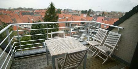 Appartement te huur in Roeselare voor € 785 met 2 slaapkamers - Photo 2