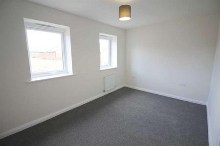 Mary Street, Heywood, OL10 - Photo 2