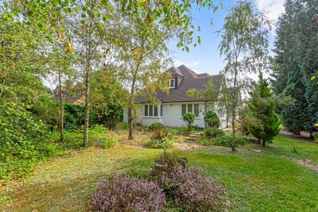 5 bedroom detached house to rent - Photo 3