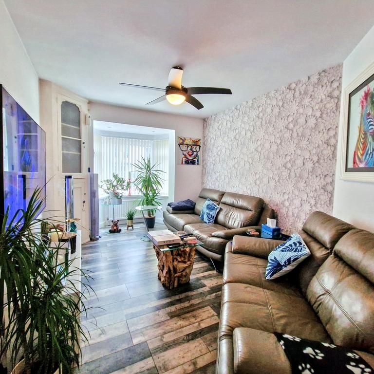 3 bedroom detached house to rent - Photo 1